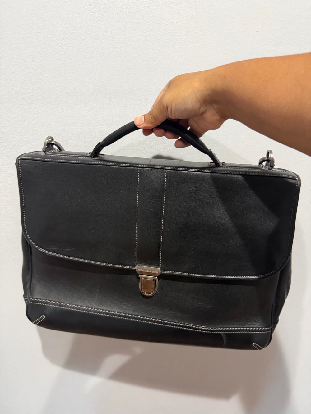 Johnston & Murphy Leather Flapover Briefcase Black Laptop Messenger Bag Shoulder